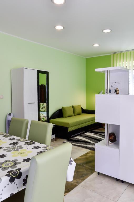 Appartement Harmonia Apartmanhaz Eger