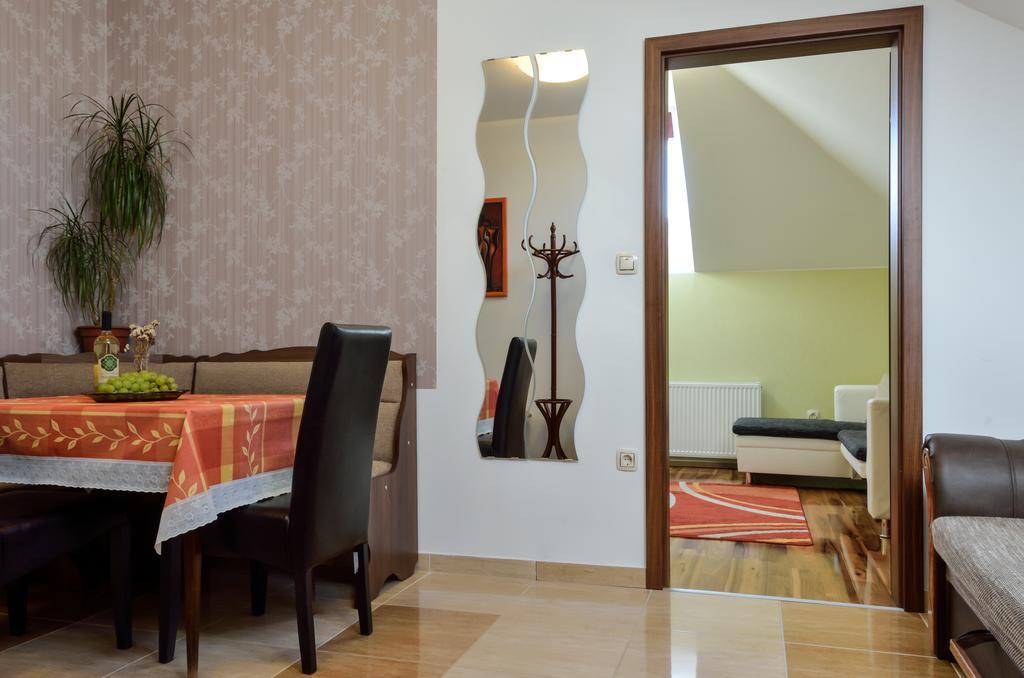 Appartement Harmonia Apartmanhaz *