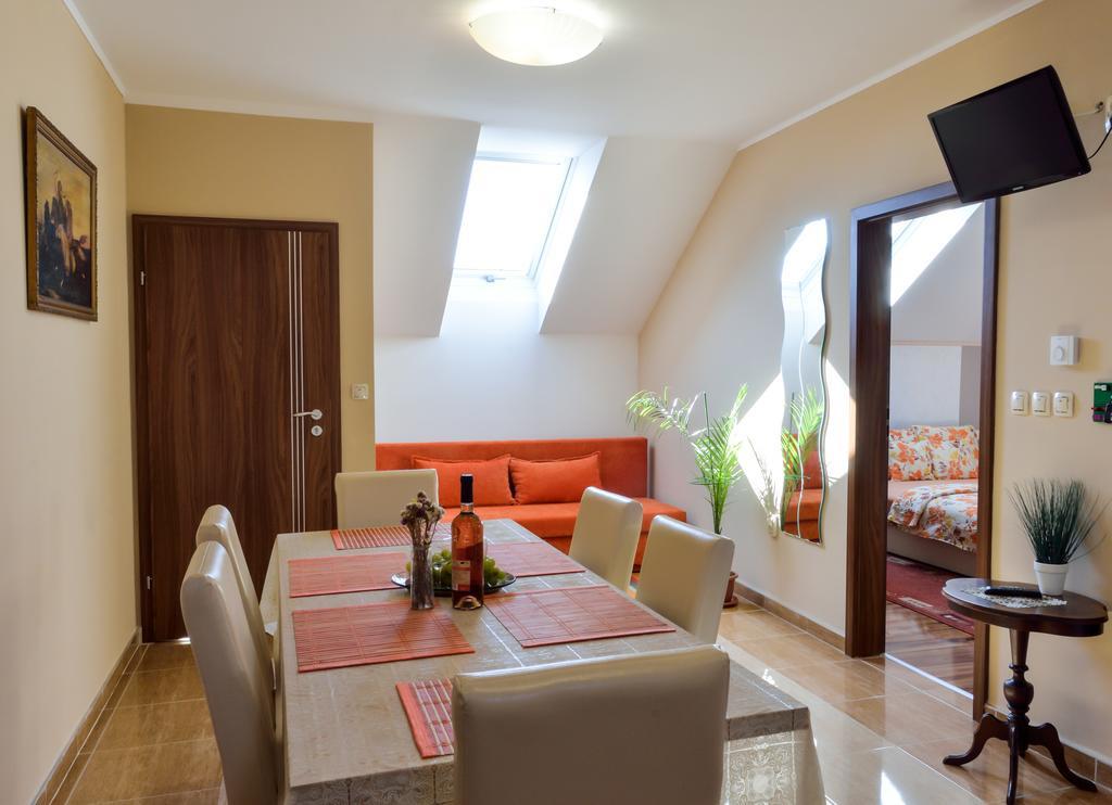 Appartement Harmonia Apartmanhaz *