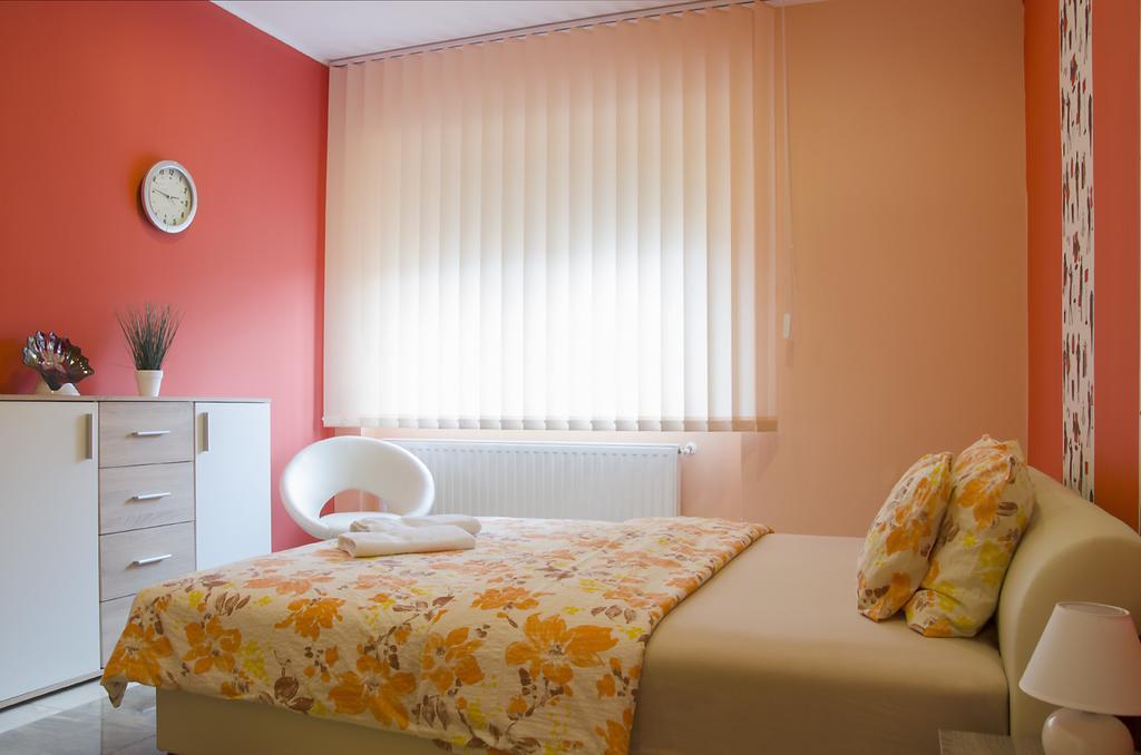 Harmonia Apartmanhaz